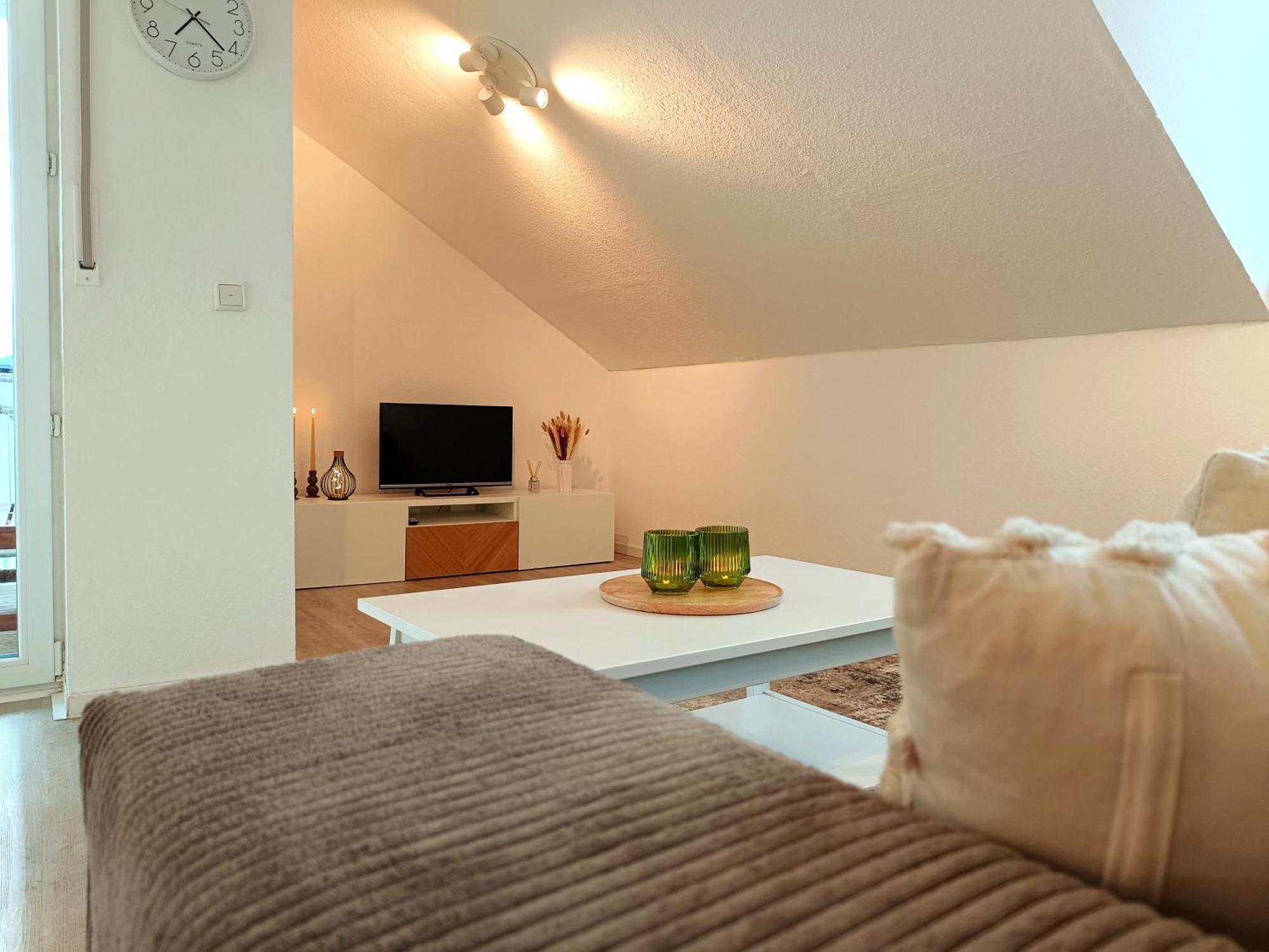 Ruhrheimat Ferienwohnung Am Ruhrtalradweg In Arnsberg Exteriör bild