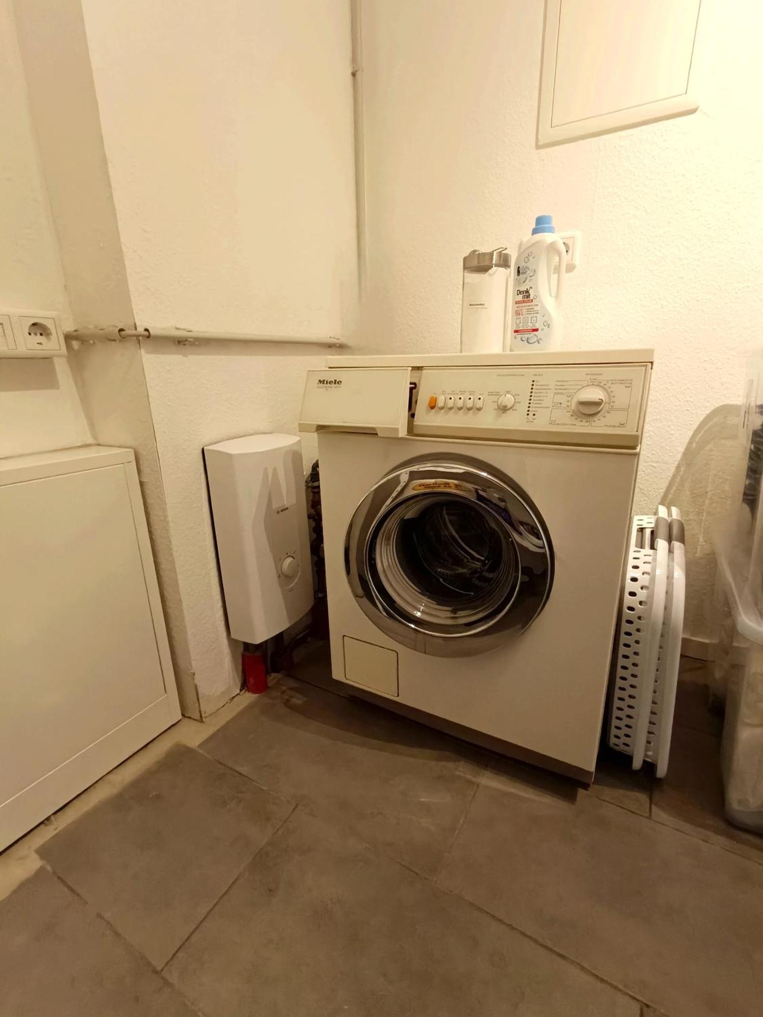 Ruhrheimat Ferienwohnung Am Ruhrtalradweg In Arnsberg Exteriör bild